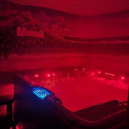 ואלבון Studio Avec Terrasse Et Jacuzzi מראה חיצוני תמונה