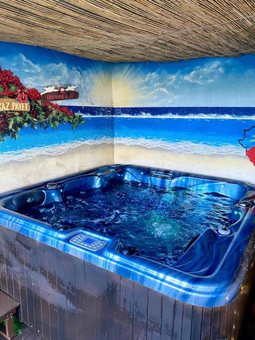 ואלבון Studio Avec Terrasse Et Jacuzzi מראה חיצוני תמונה